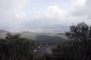 Vista dal lato Sud del cono del Vesuvio FP (2)